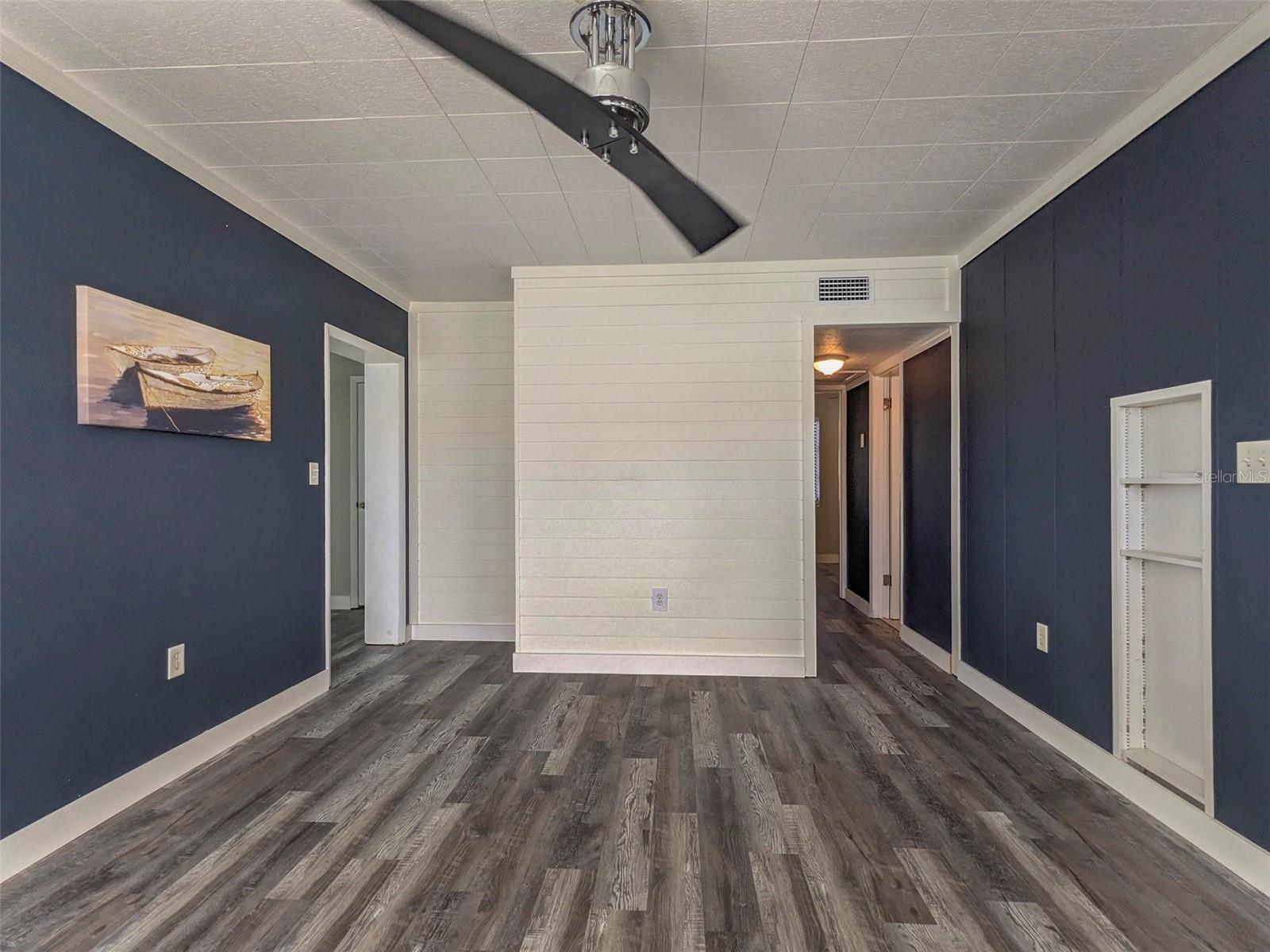 MARINELAND - Residential Lease