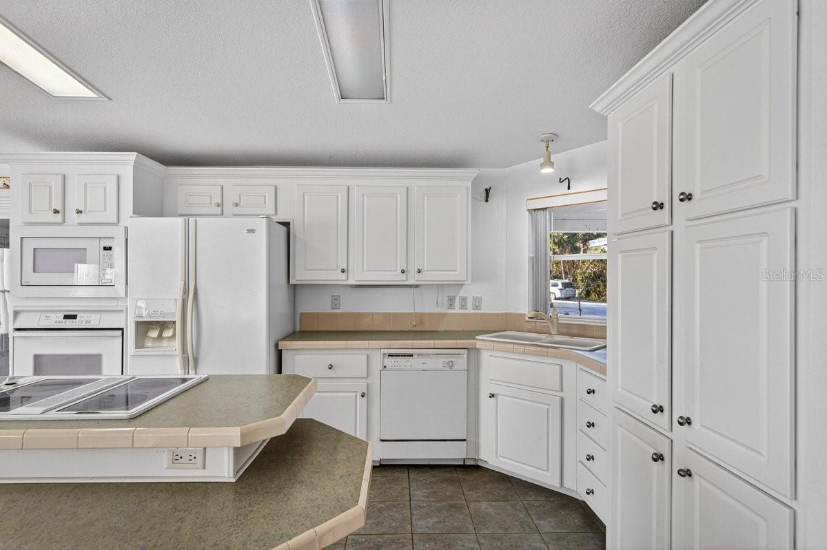 LIGHTHOUSE COVE PH 2B - Residential