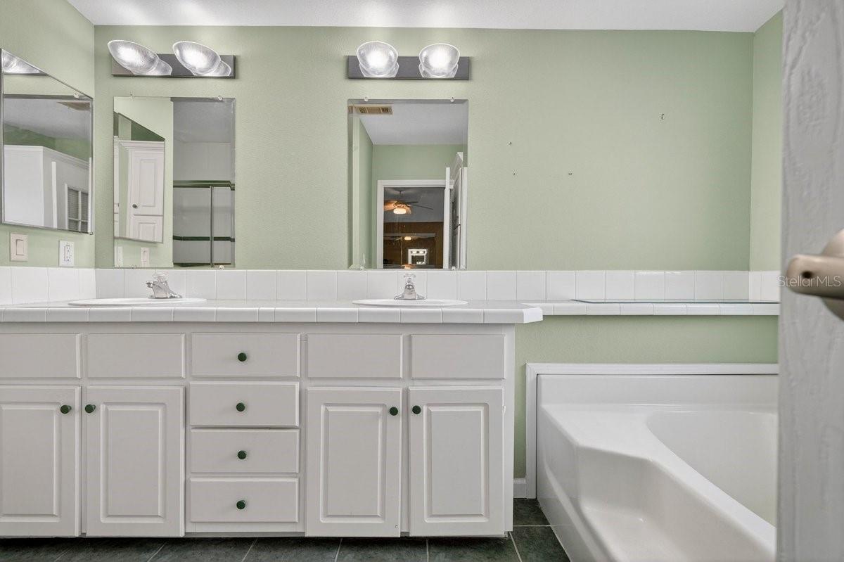 LIGHTHOUSE COVE PH 2B - Residential