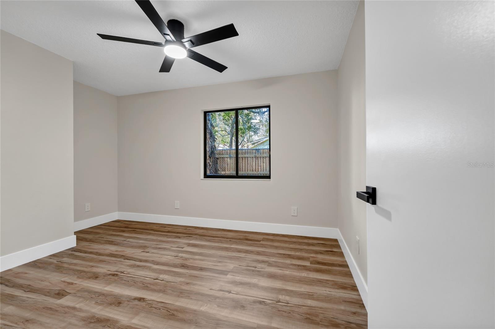 MAYFAIR - Residential