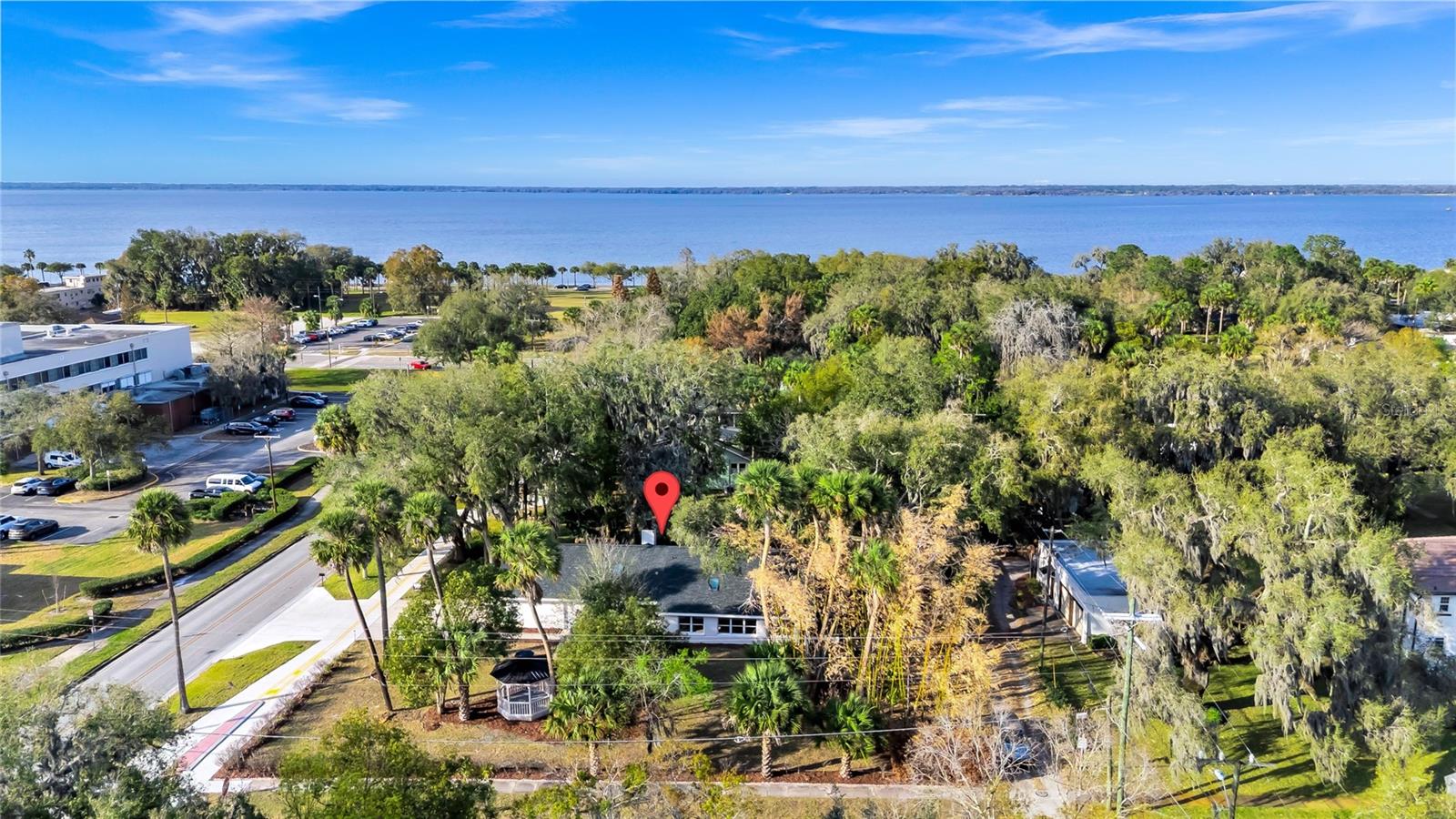 MAYFAIR - Residential