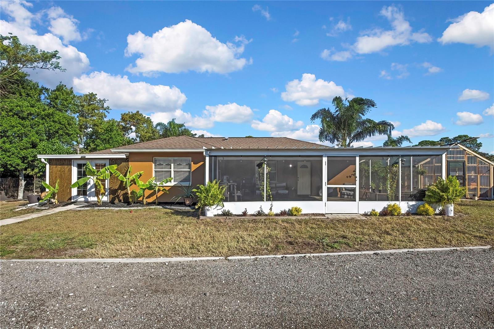 SPRING HILL - Residential