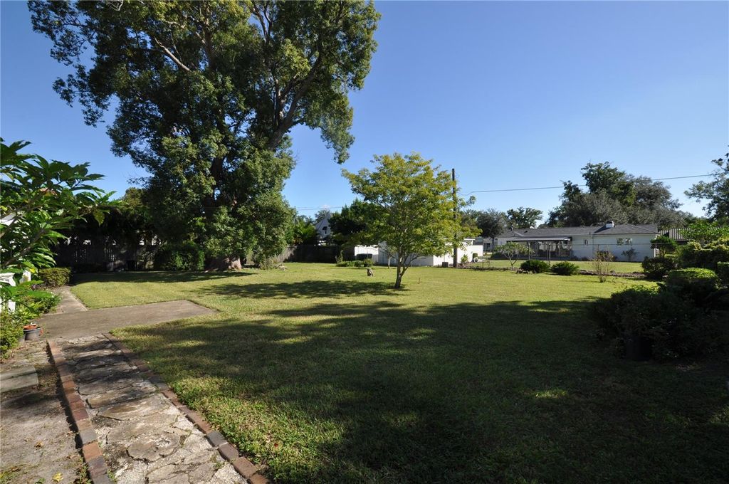 Photo of 1386 Clay Street, Winter Park, FL 32789 (MLS # O6354139)