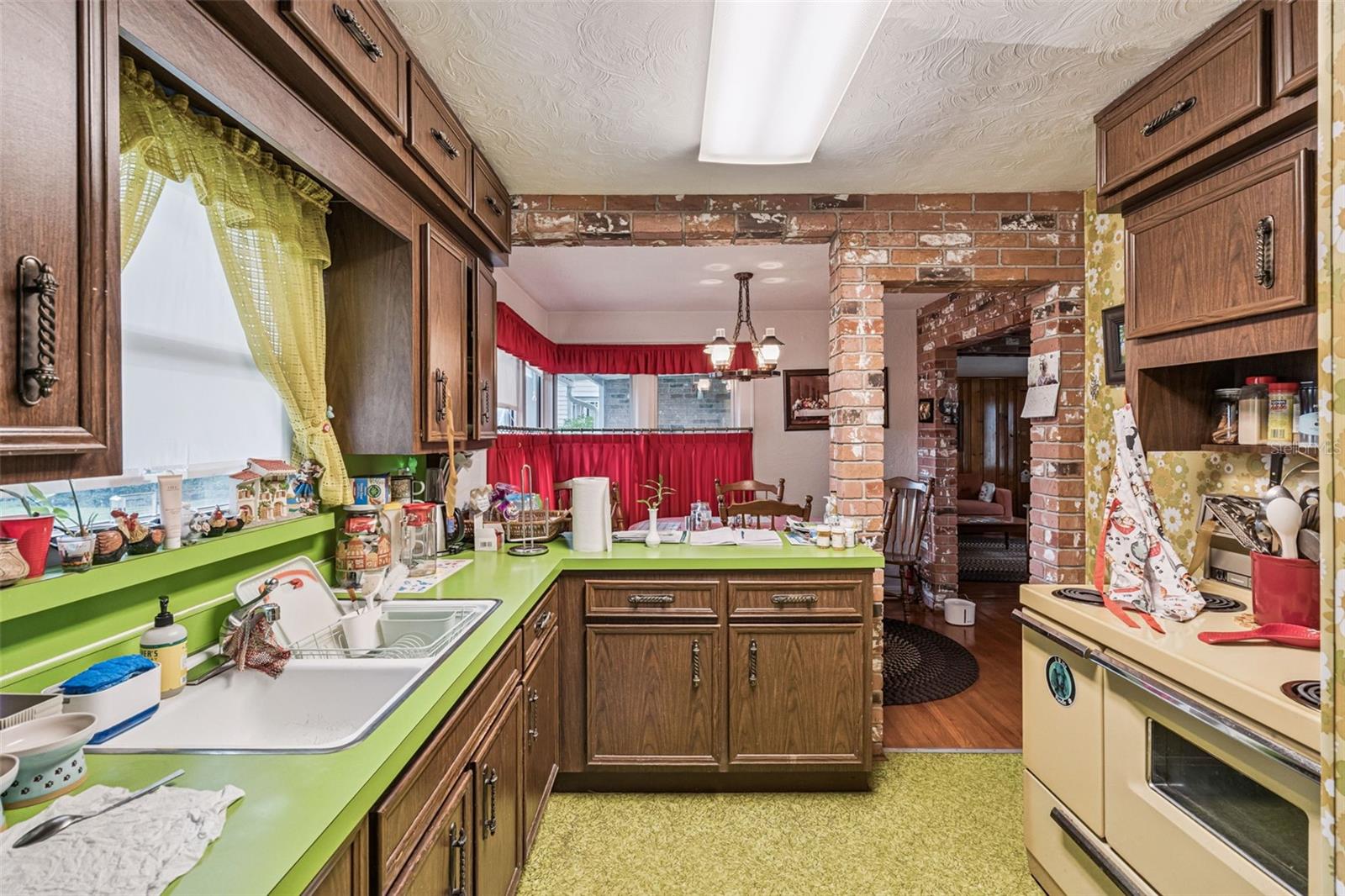 ORWIN MANOR WESTMINSTER SEC - Residential