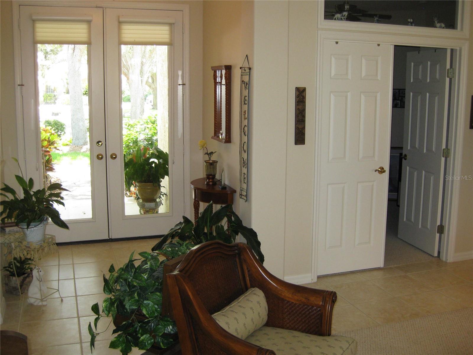 THREE OAKS UNIT 1 - Residential