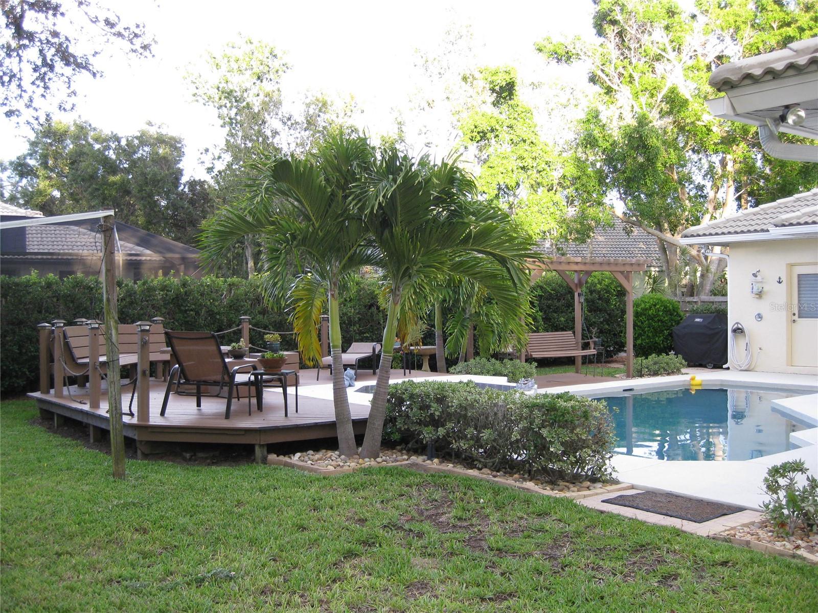 THREE OAKS UNIT 1 - Residential