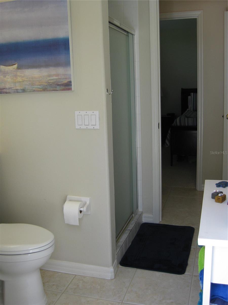 THREE OAKS UNIT 1 - Residential