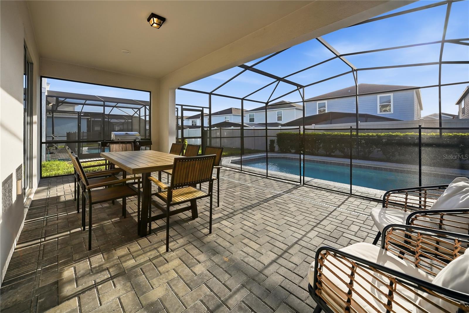 WINDSOR ISLAND RESIDENCE - Residential