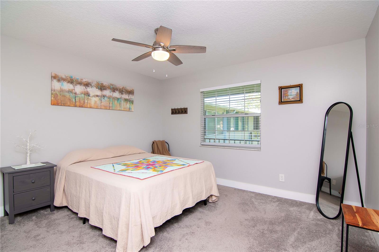 DOUGLAS ARMS - Residential