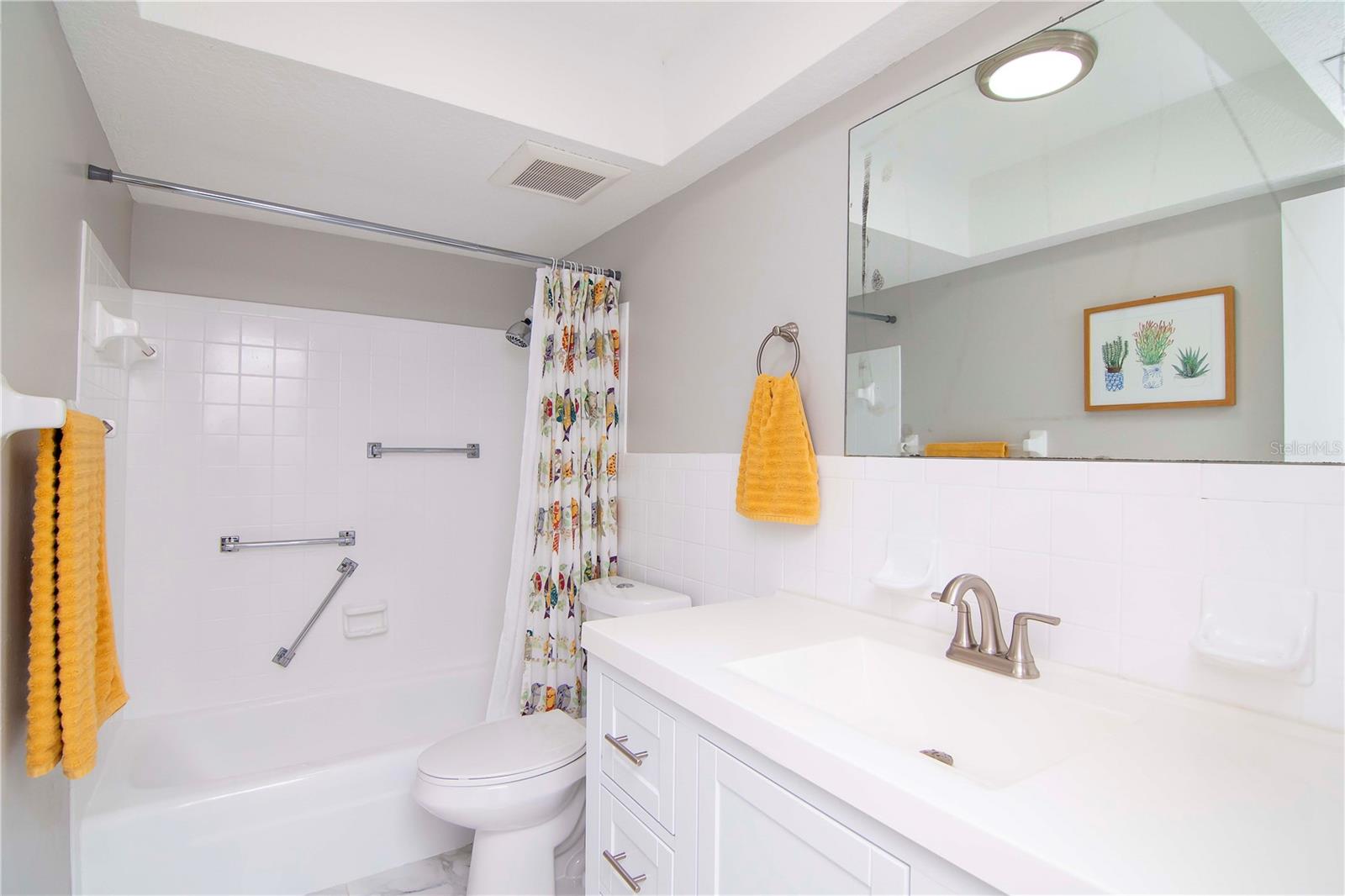 DOUGLAS ARMS - Residential