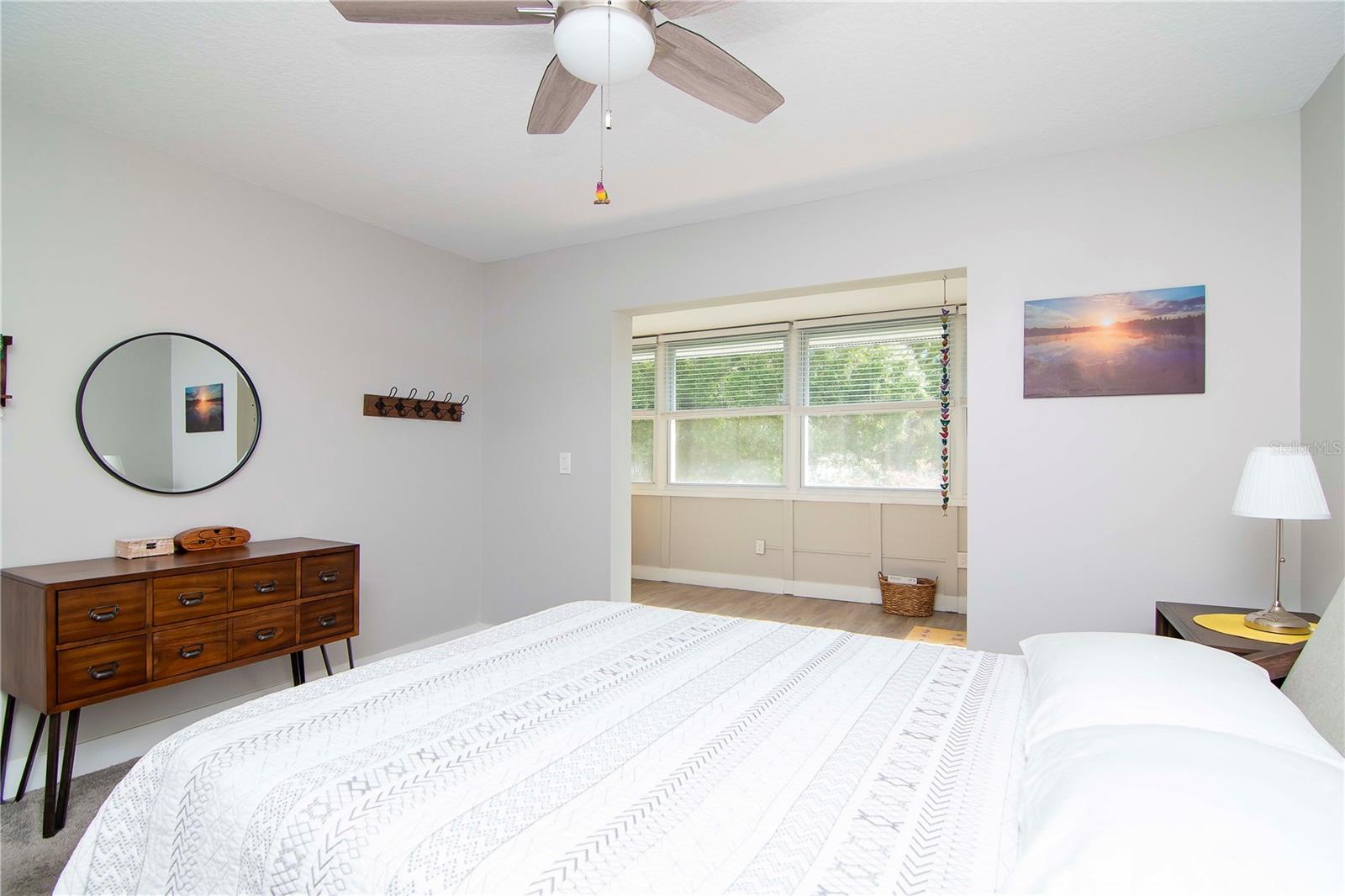 DOUGLAS ARMS - Residential