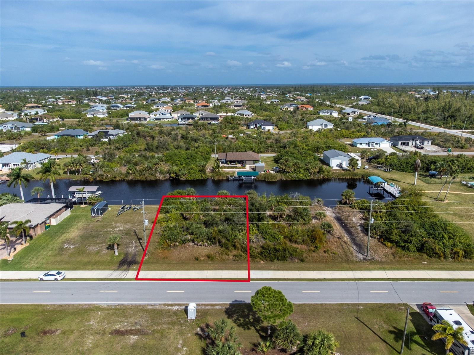 PORT CHARLOTTE SEC 082 - Land