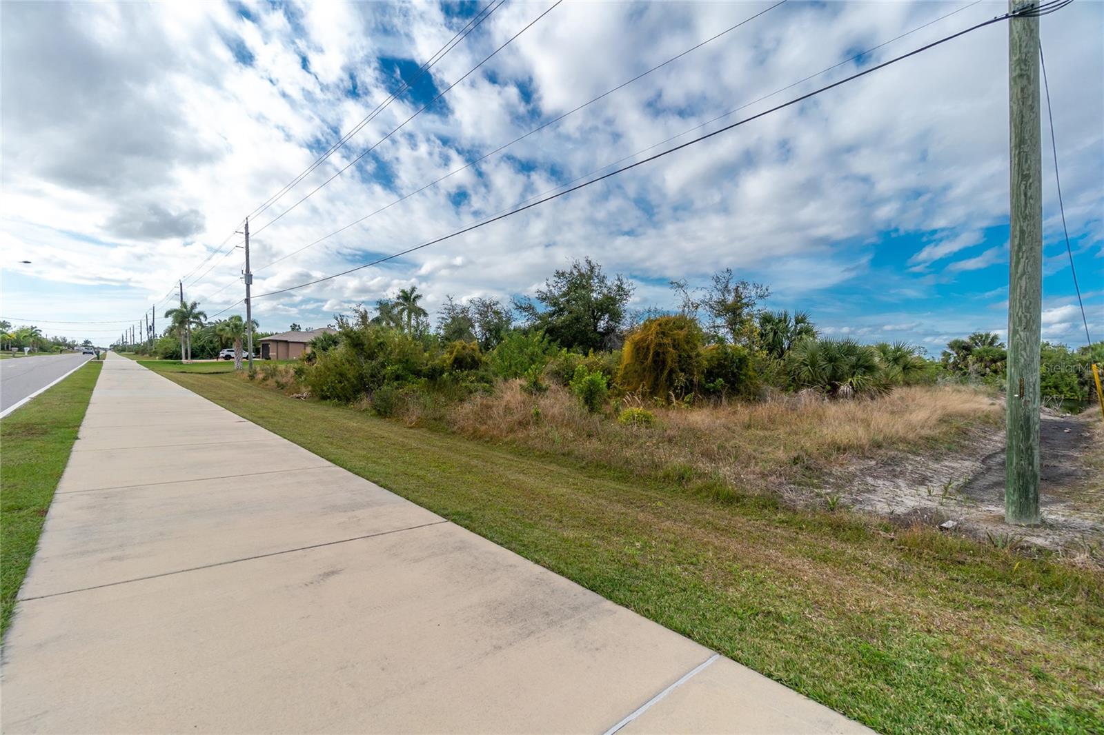 PORT CHARLOTTE SEC 082 - Land