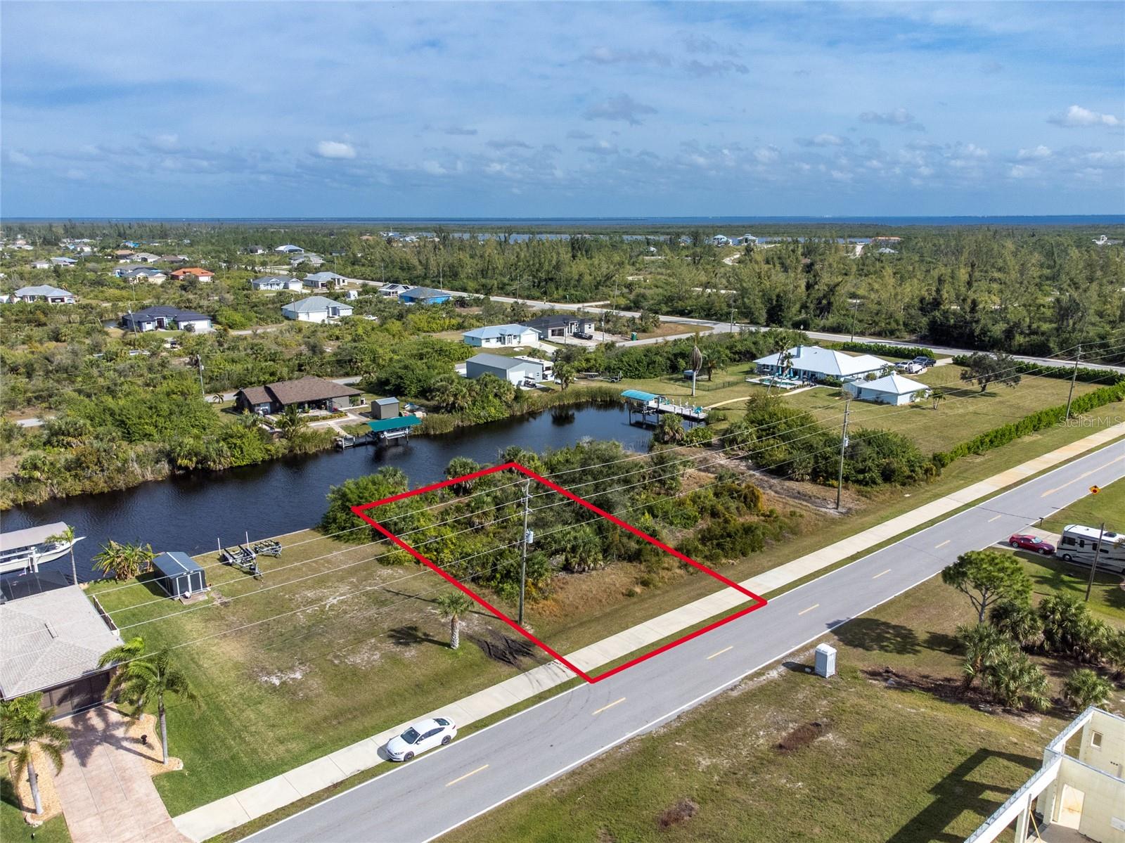 PORT CHARLOTTE SEC 082 - Land