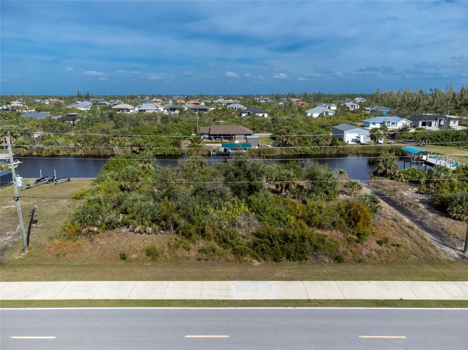 PORT CHARLOTTE SEC 082 - Land