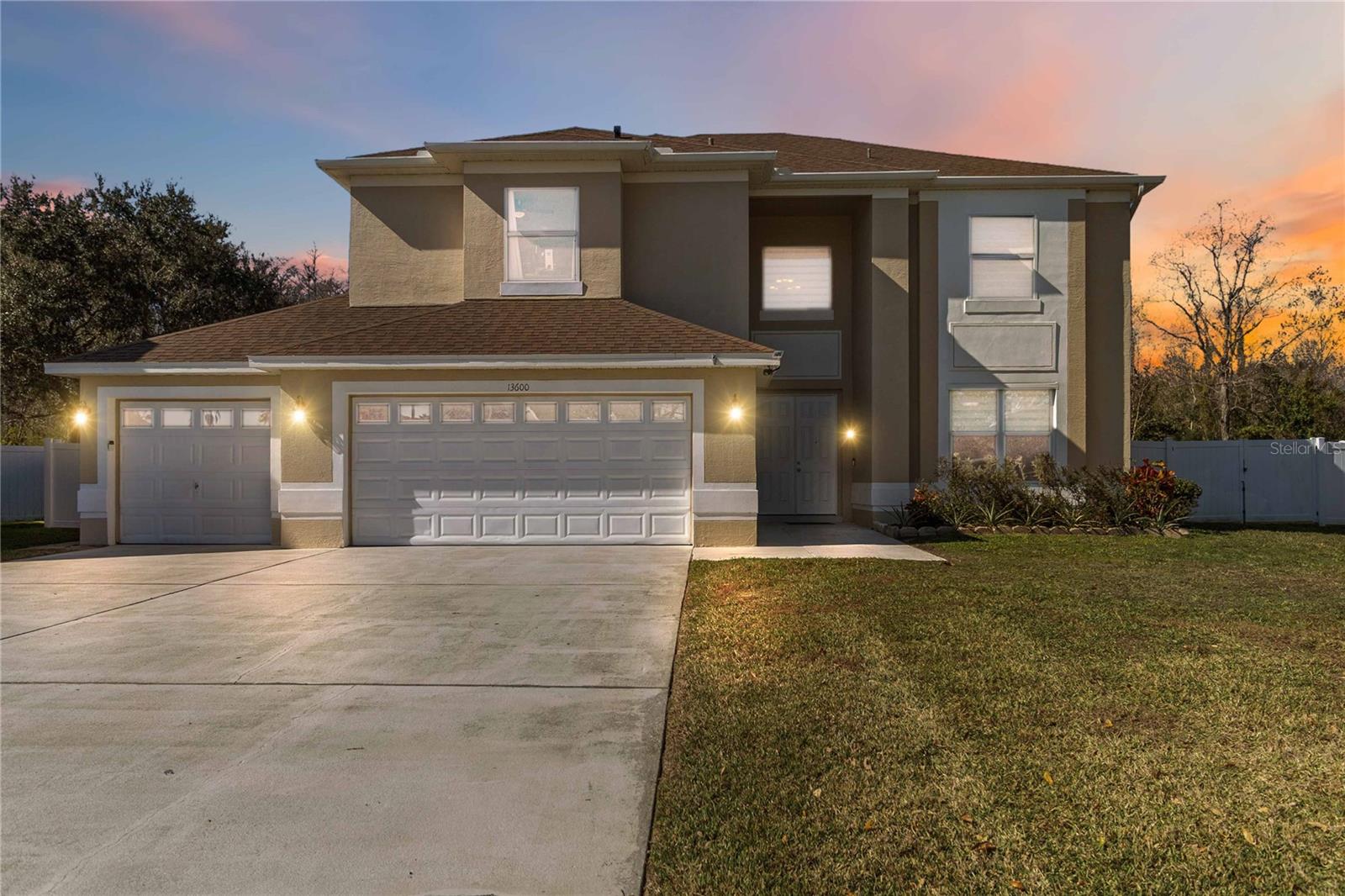 13600 BLUEMOON COURT