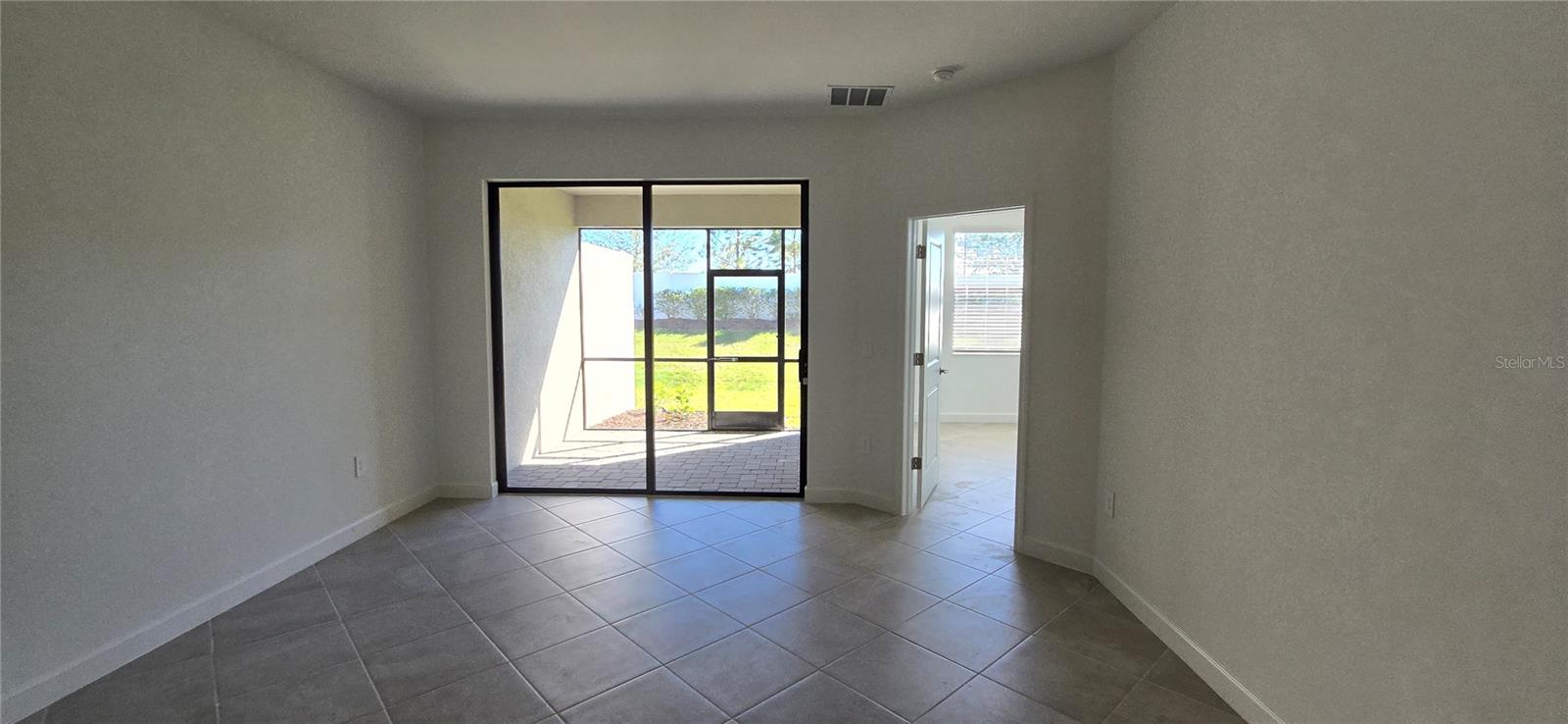 LORRAINE LAKES PH IIA - Residential Lease