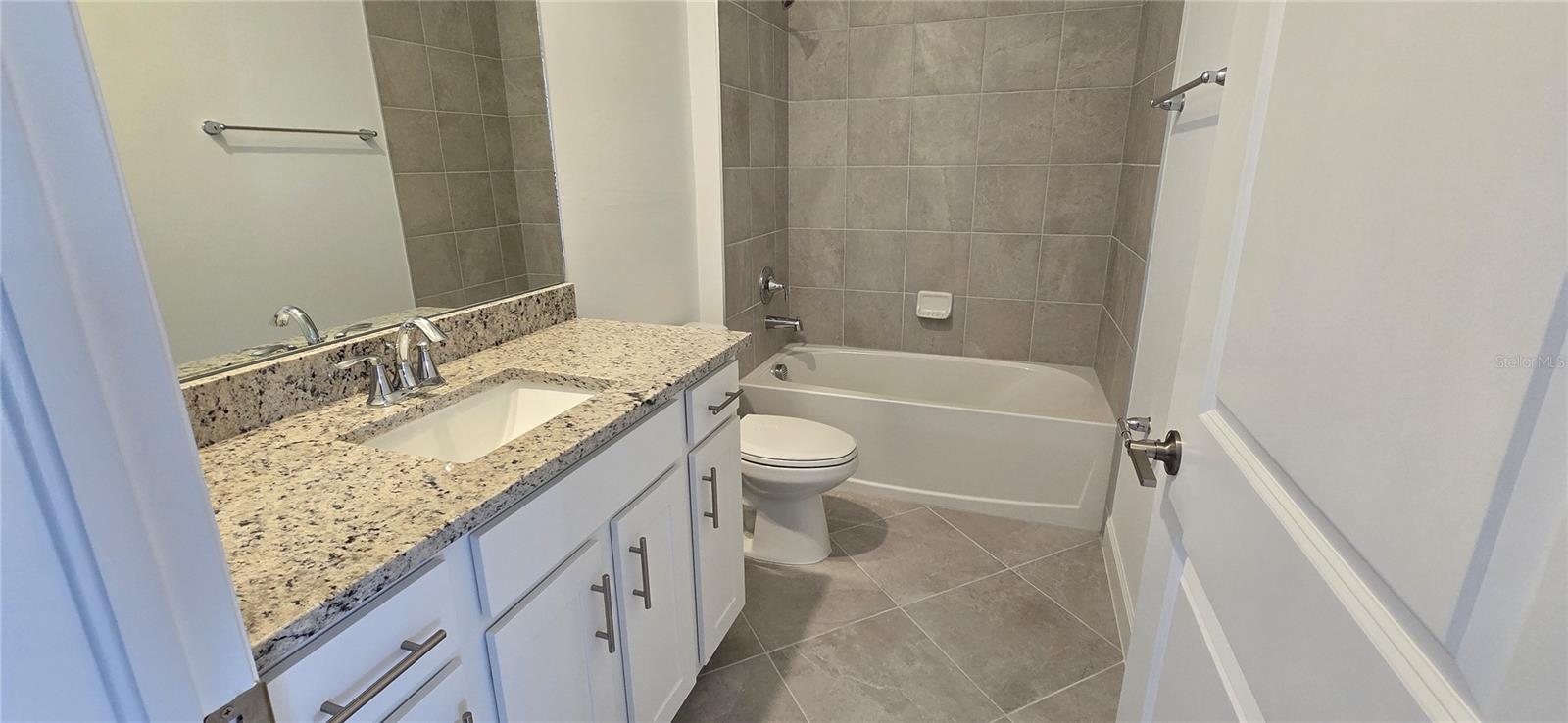 LORRAINE LAKES PH IIA - Residential Lease