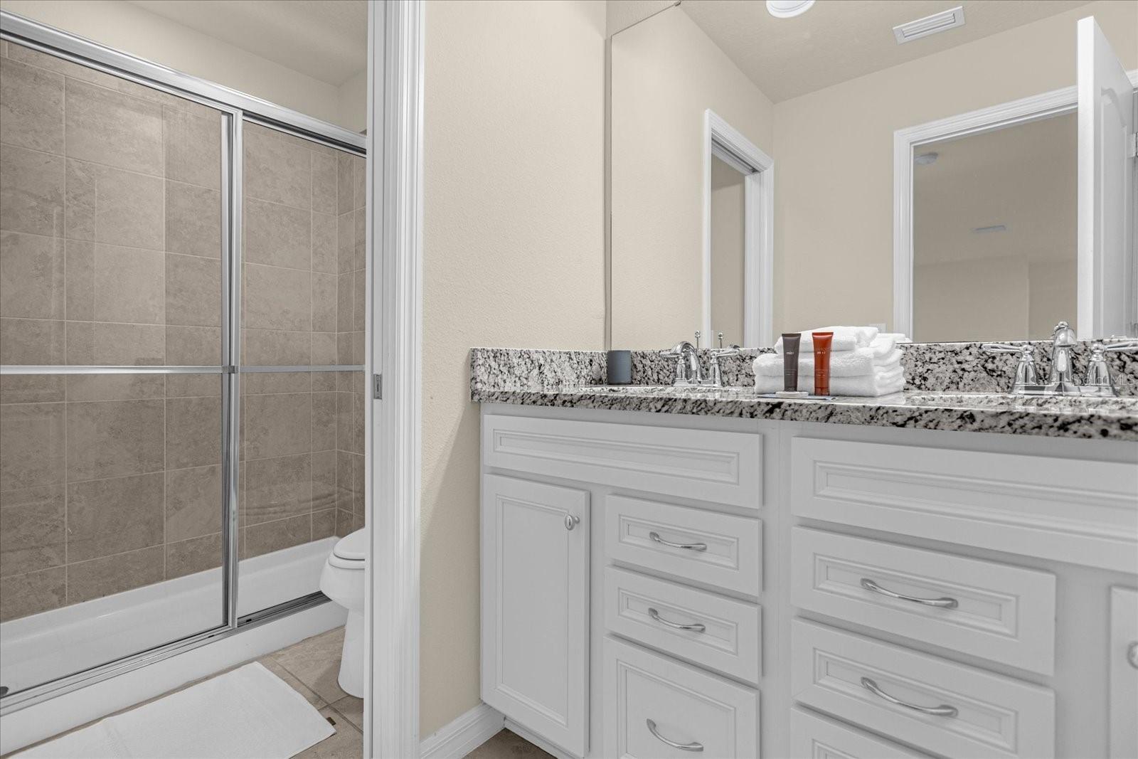 WINDSOR AT WESTSIDE PH 2B - Residential