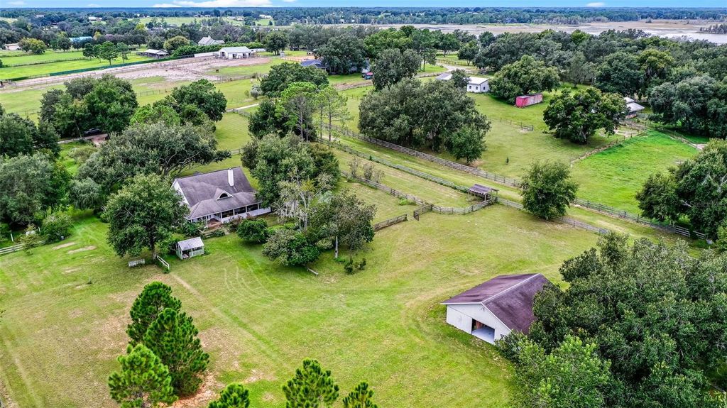 Photo of 11425 Last Chance Road, Clermont, FL 34714 (MLS # G5102117)