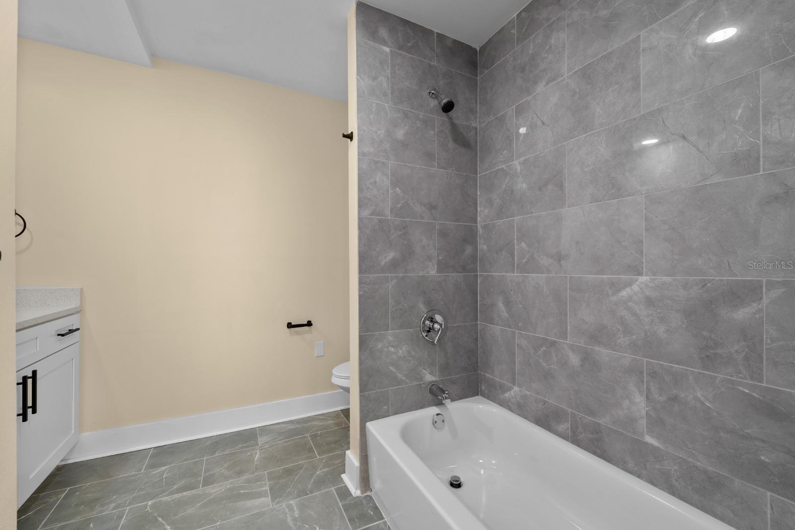 GOLFLAND RESUB - Residential