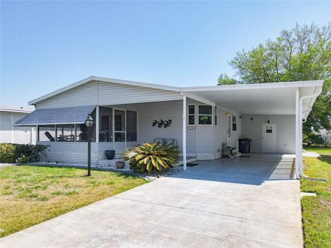 A home in DAVENPORT