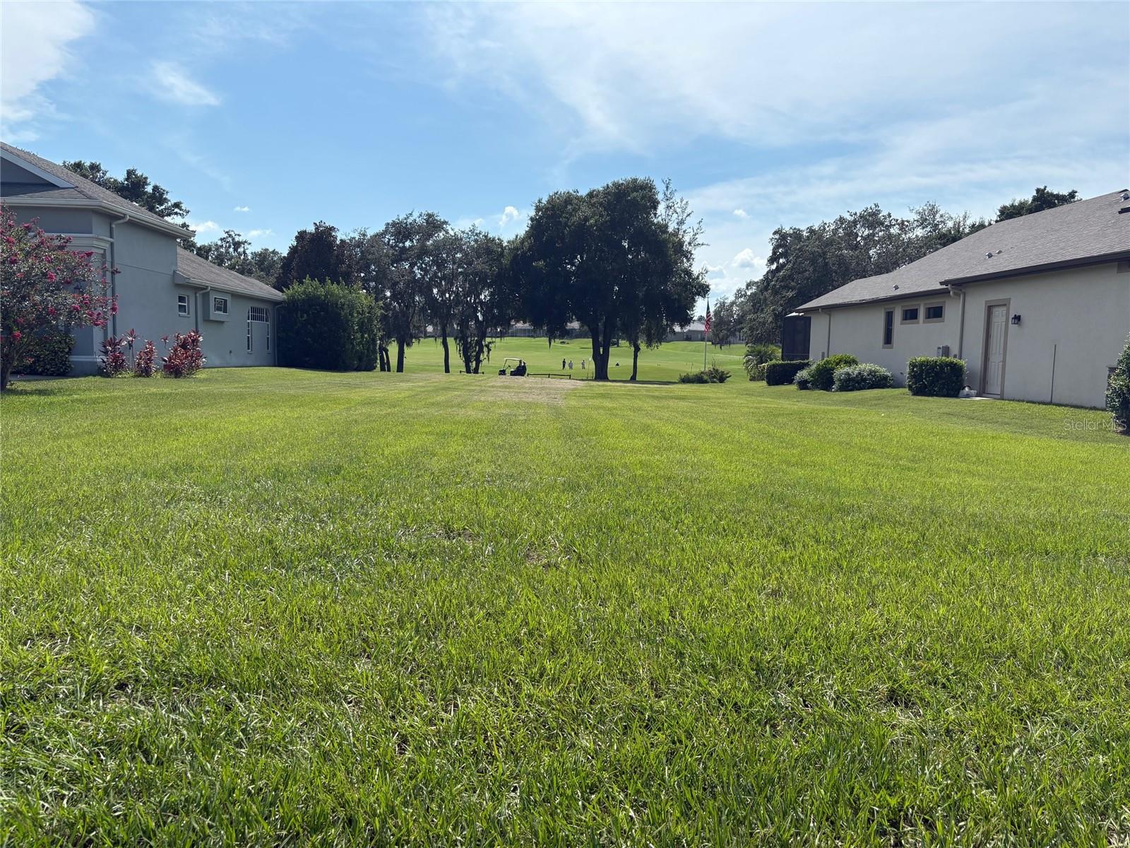 Fantastic Lot. Lake Jovita backs up to golf course. View of small lake and community park just down the street! This is a beautiful ready to build site.
