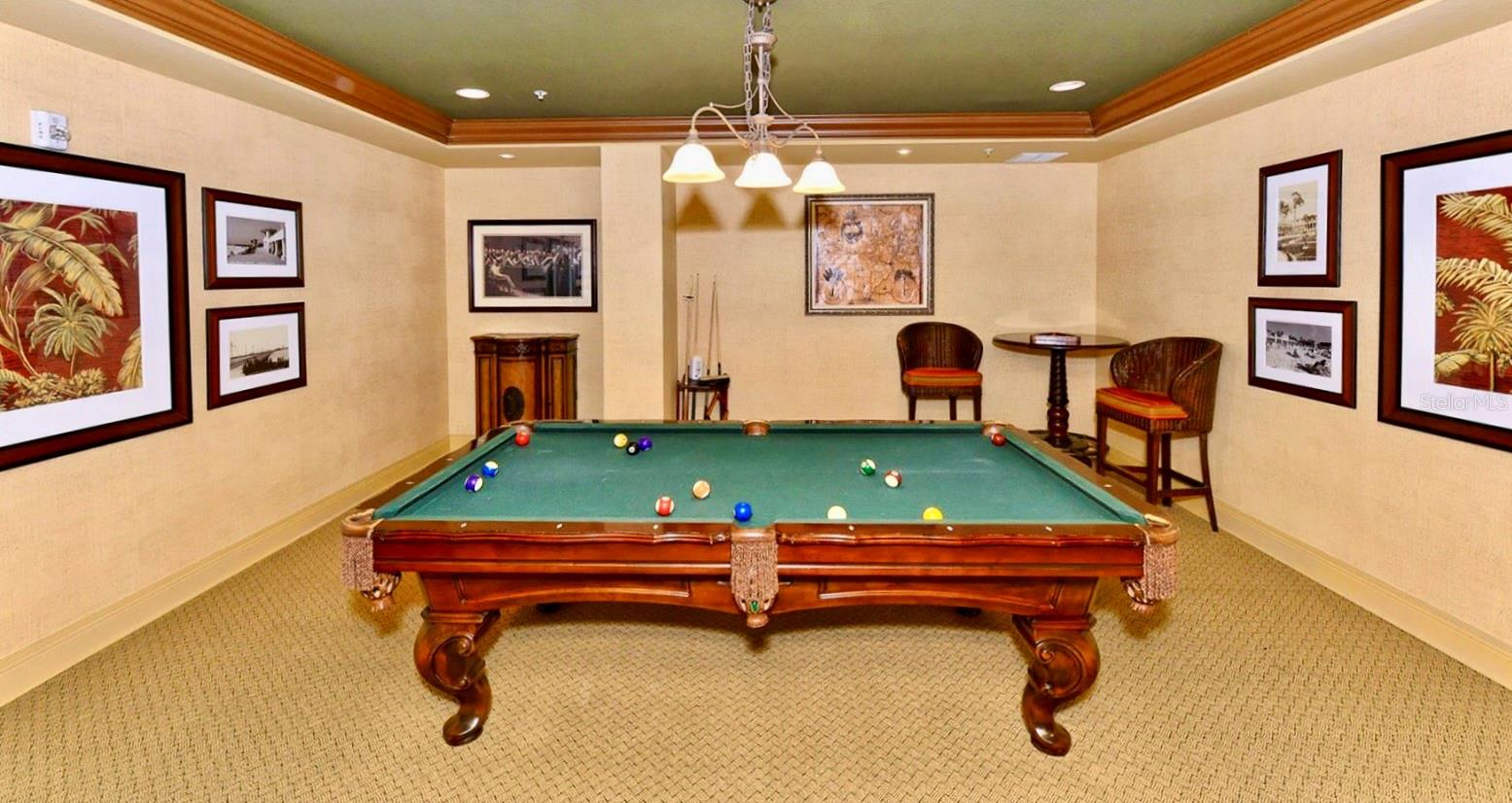 BROADWAY PROMENADE - Residential