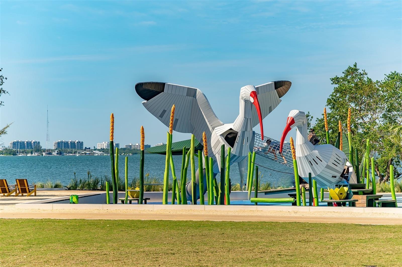 BROADWAY PROMENADE - Residential