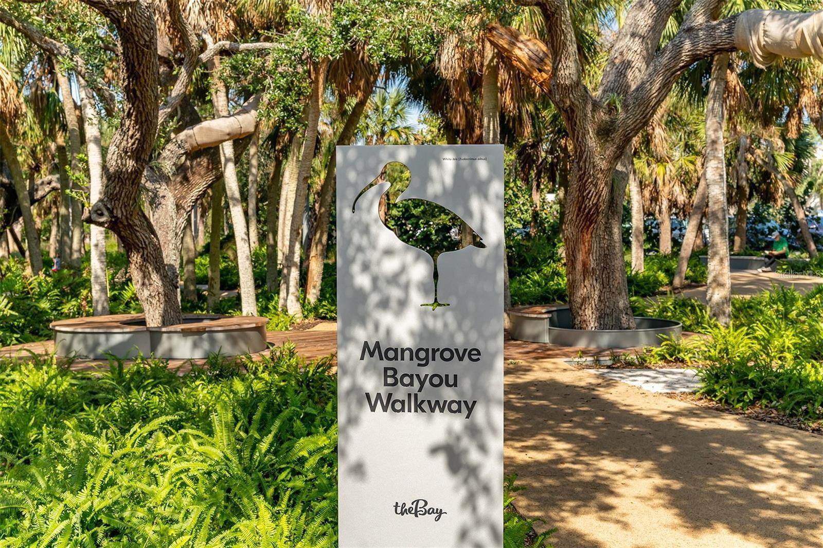 BROADWAY PROMENADE - Residential