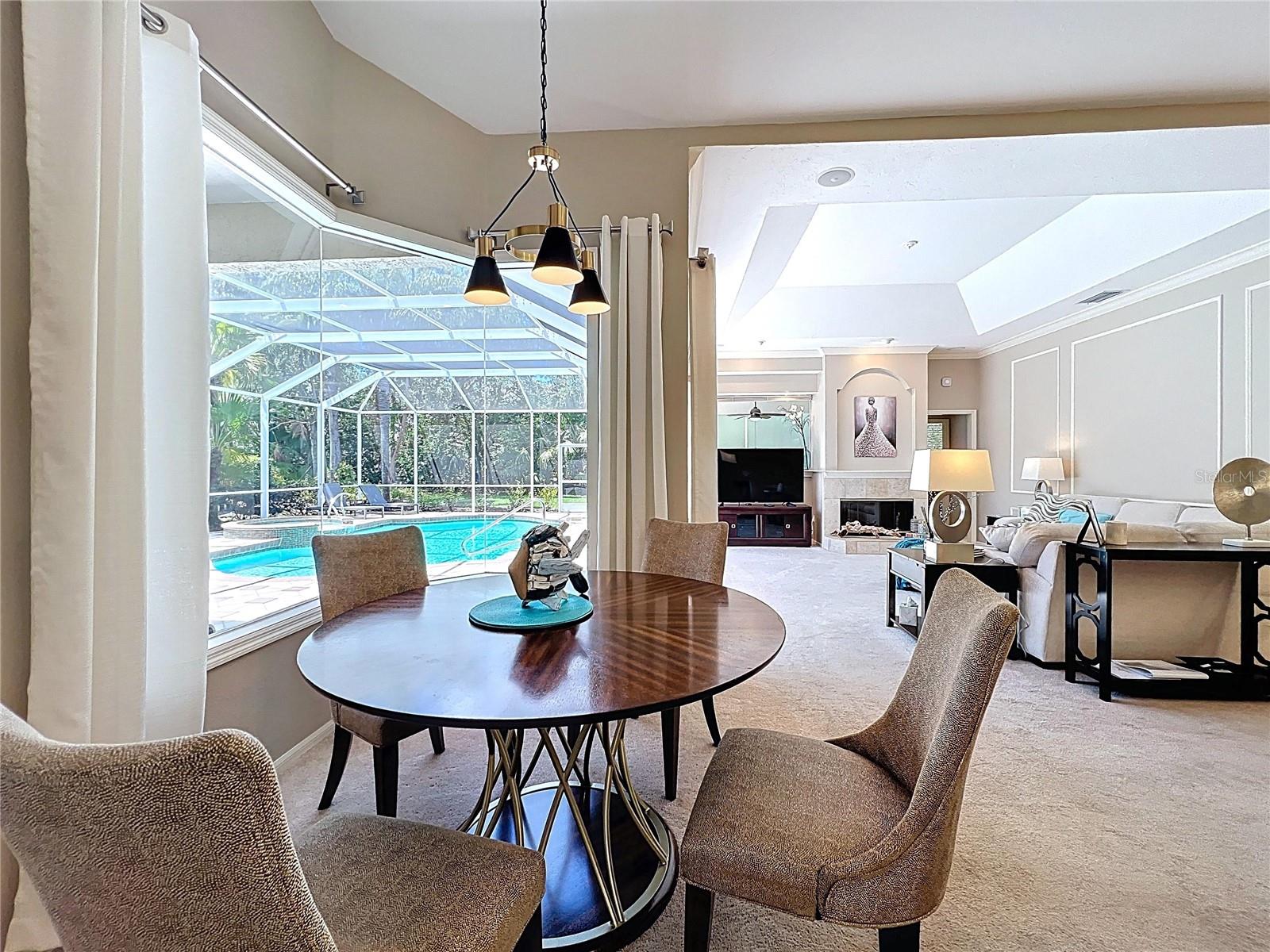 HENLEY - Residential