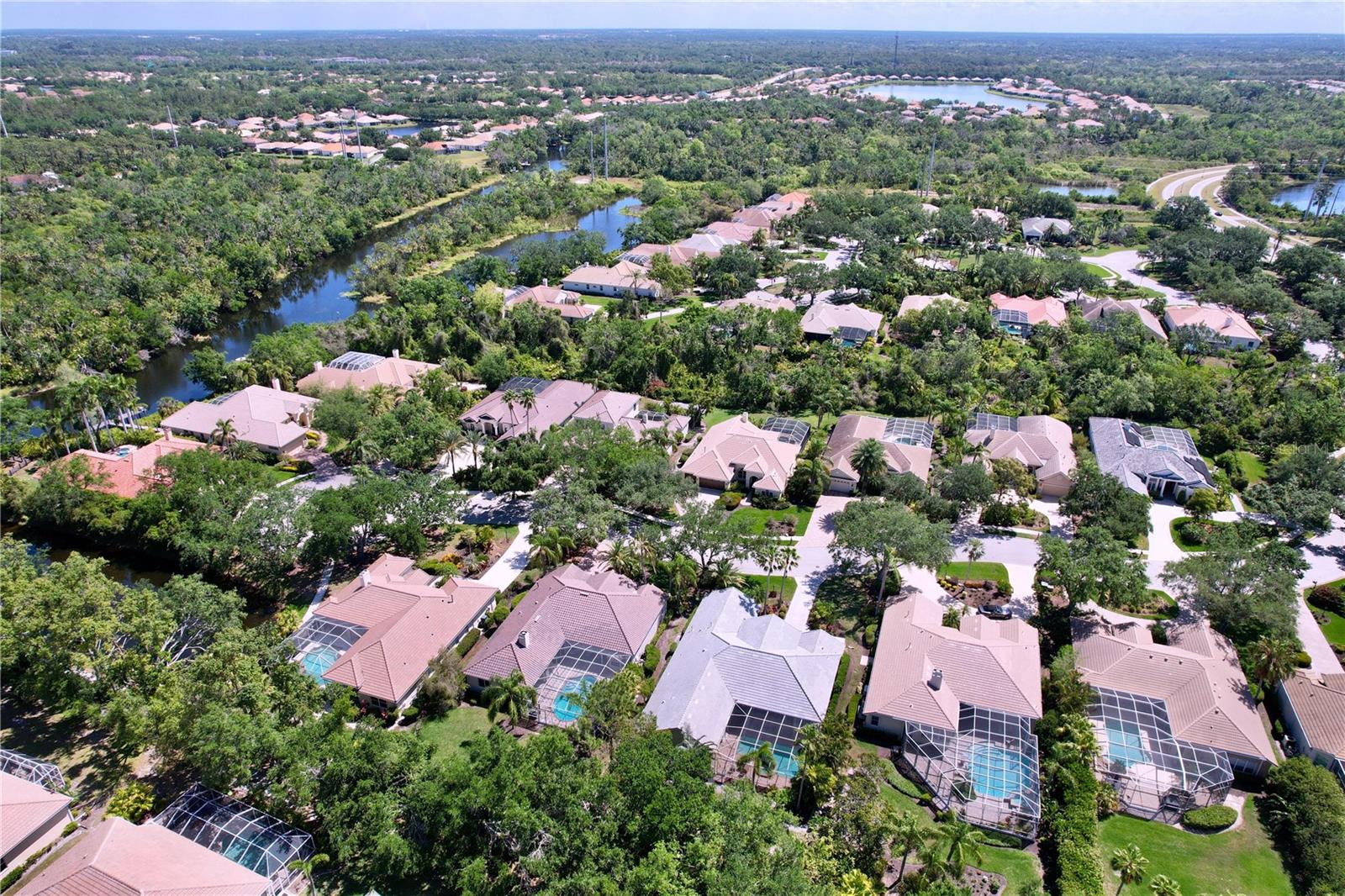 HENLEY - Residential