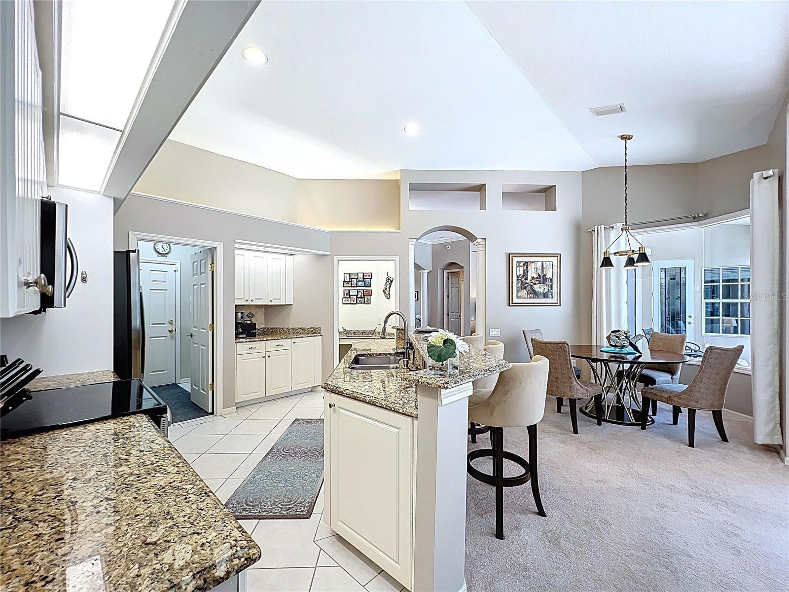 HENLEY - Residential