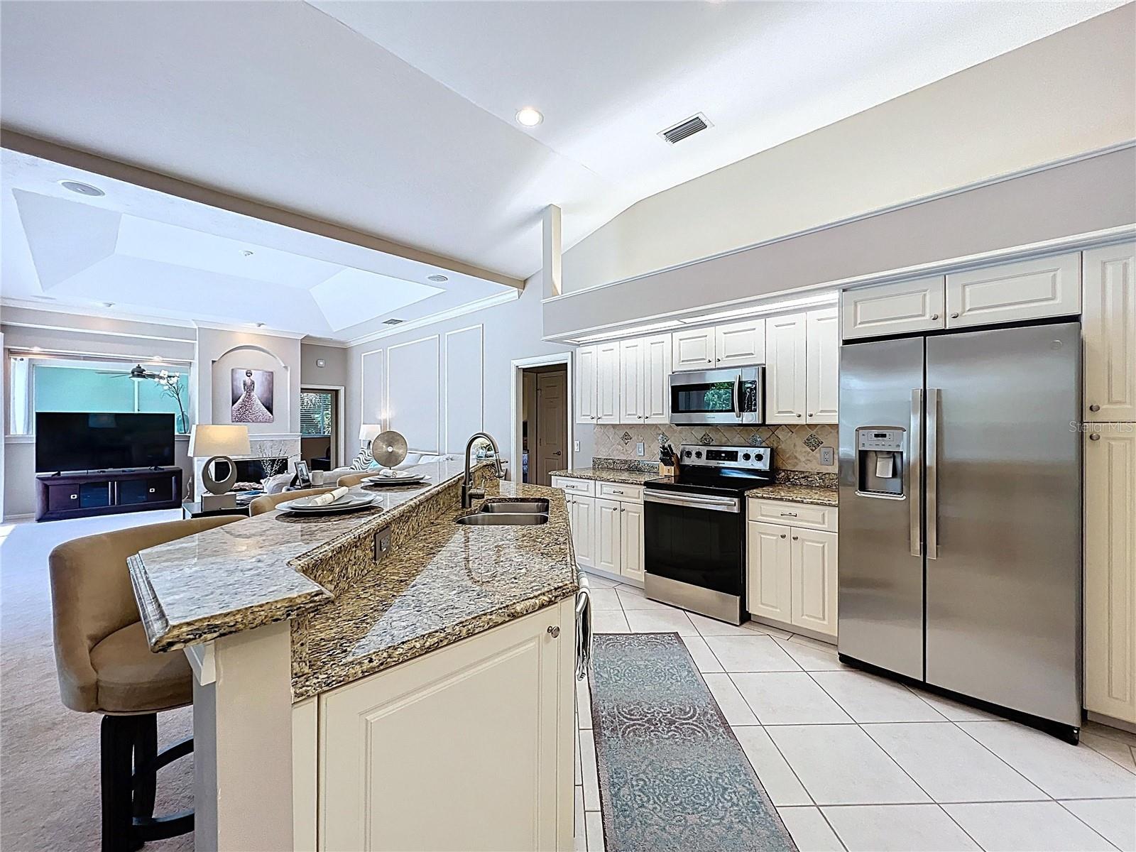 HENLEY - Residential