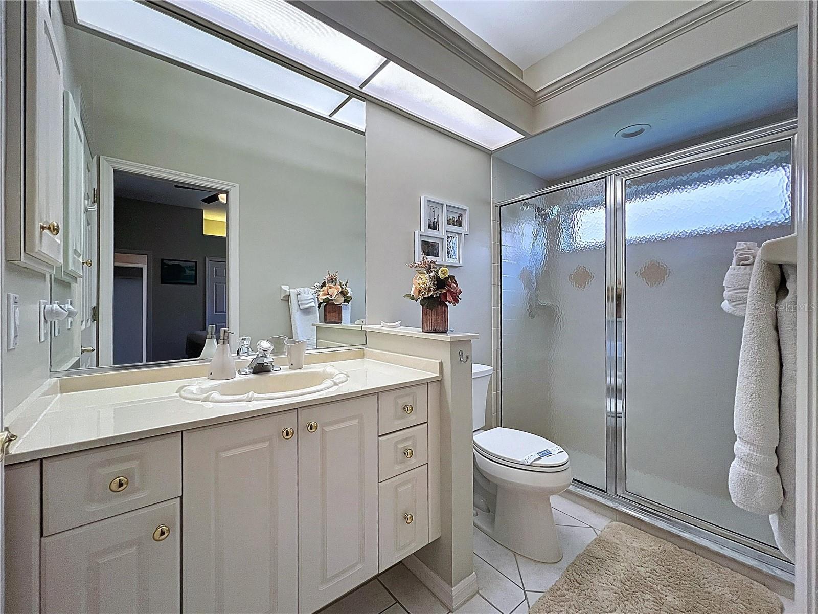 HENLEY - Residential