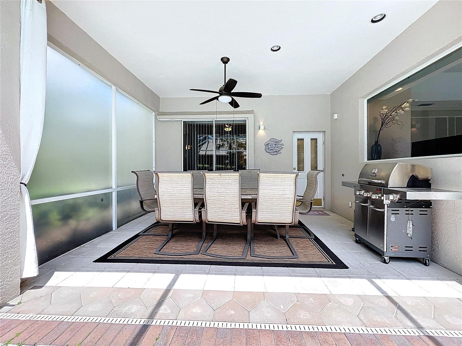 HENLEY - Residential