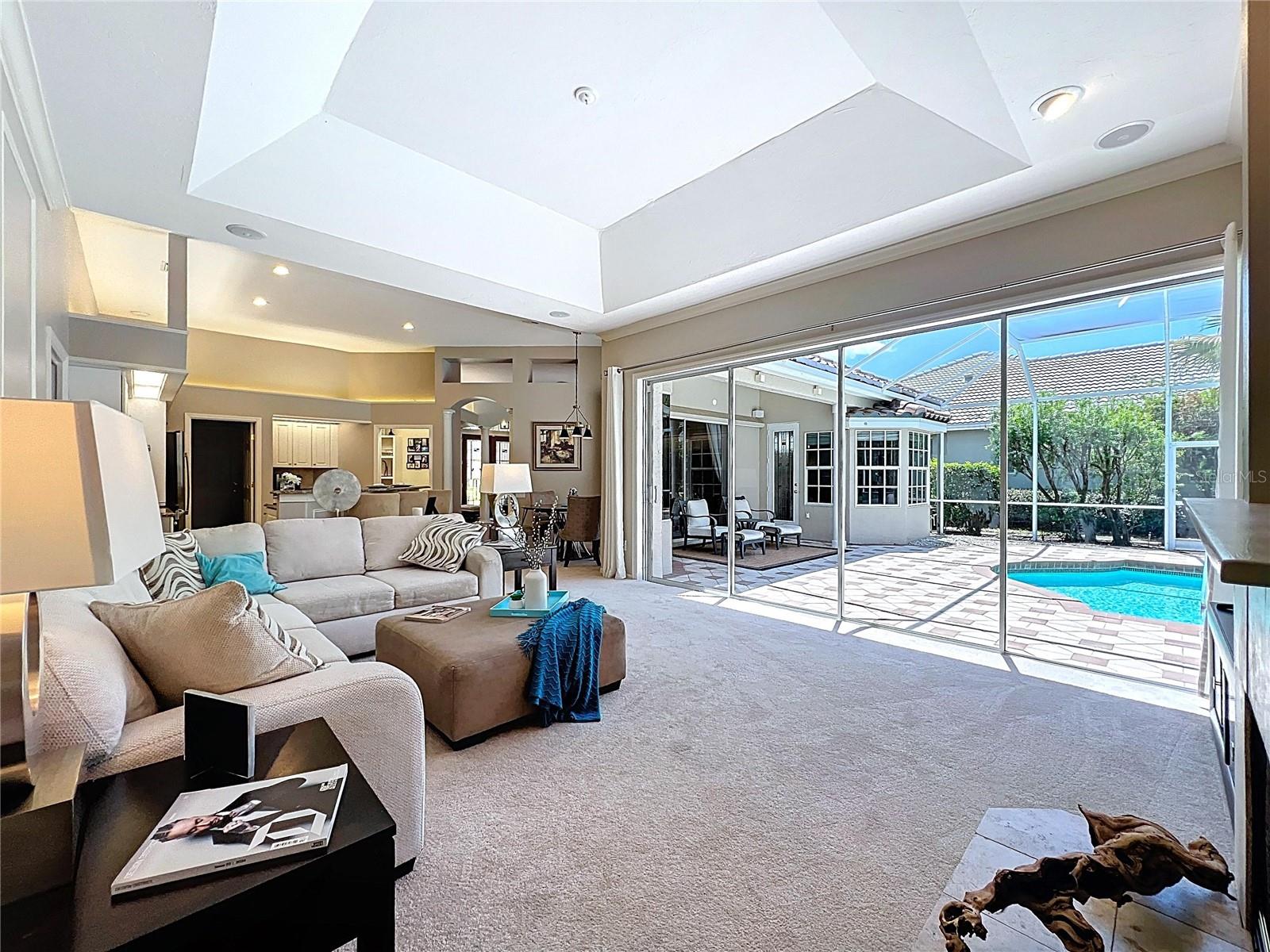 HENLEY - Residential