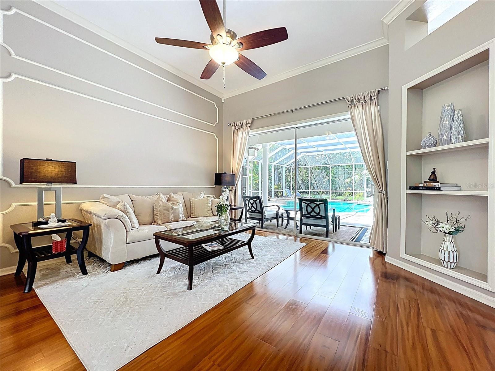 HENLEY - Residential