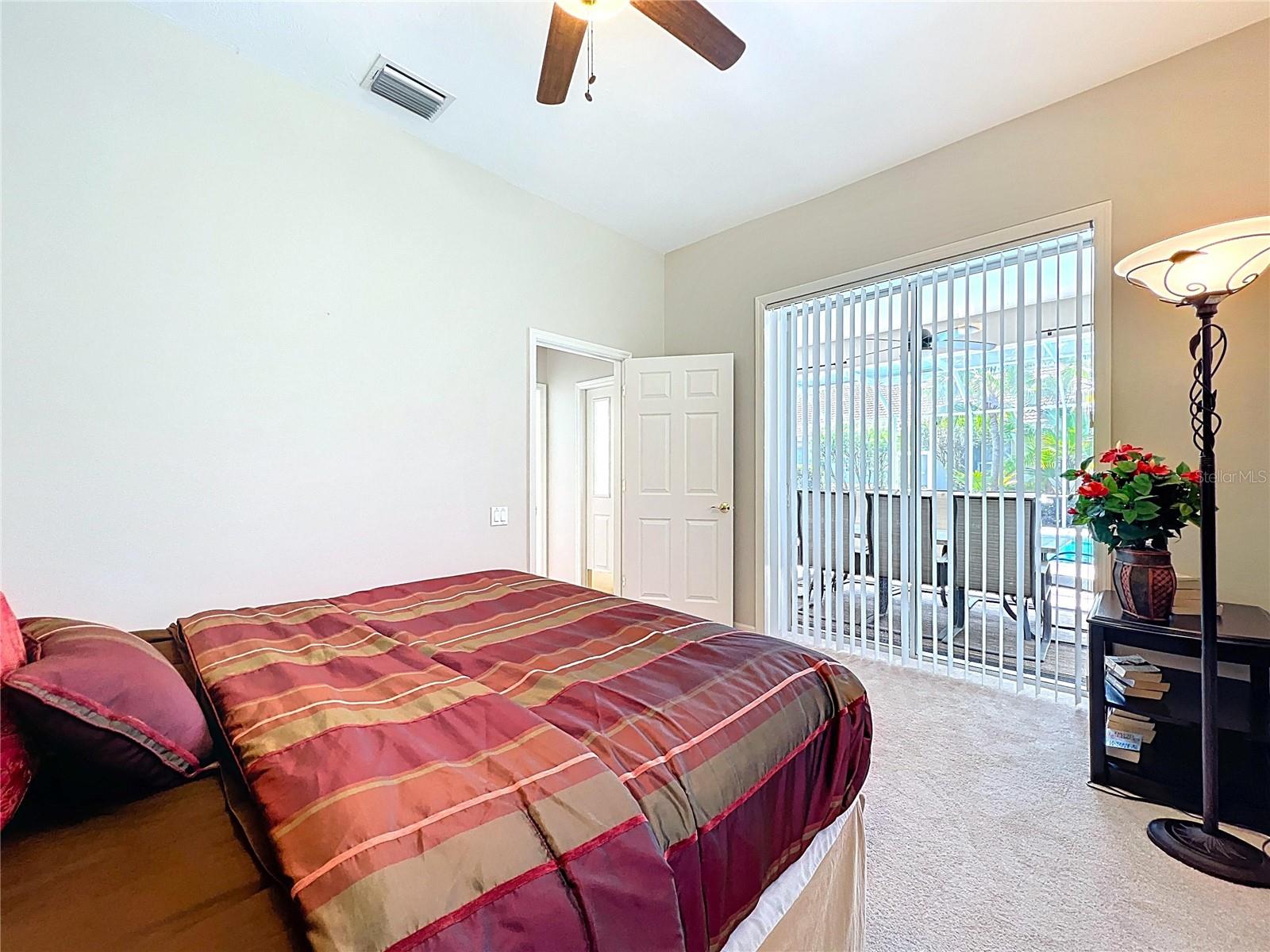 HENLEY - Residential