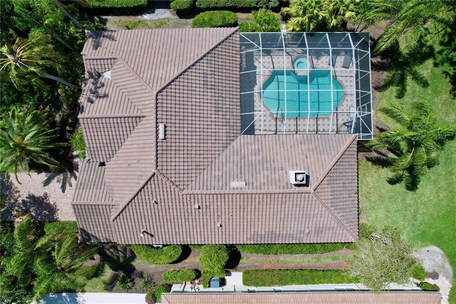 HENLEY - Residential