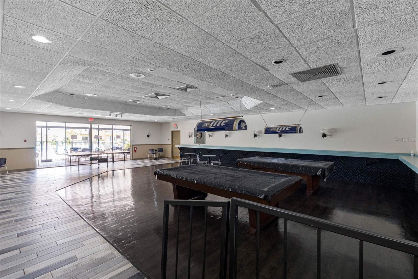 THE TAMPA RACQUET CLUB A CONDO - Residential