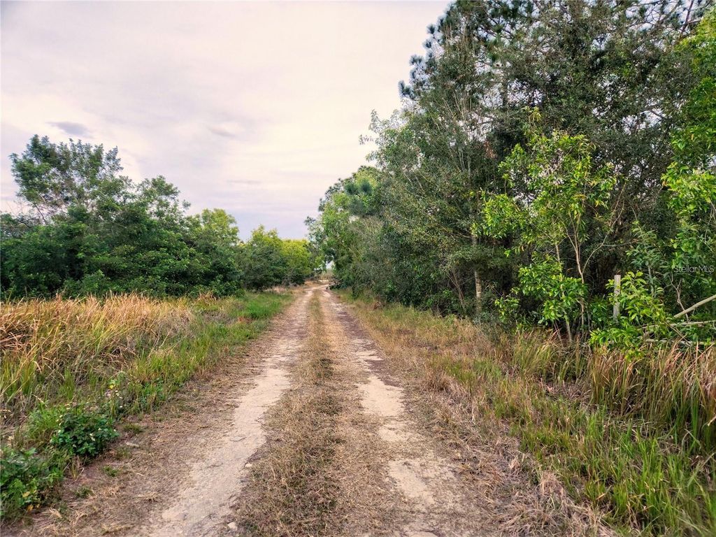 Photo of W Frostproof Road #Lot 17, Frostproof, FL 33843 (MLS # G5100284)