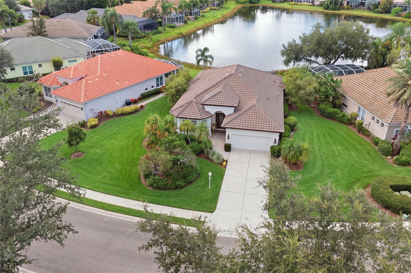 7029 LENNOX PLACE