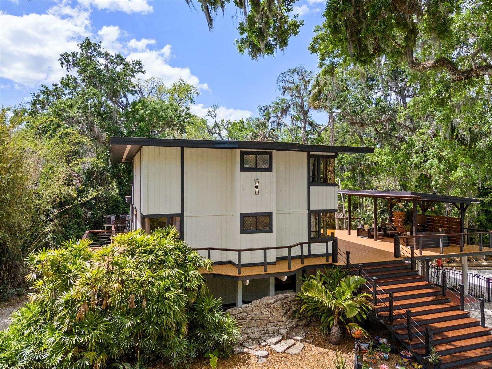 4701 RAMBLING RIVER ROAD
