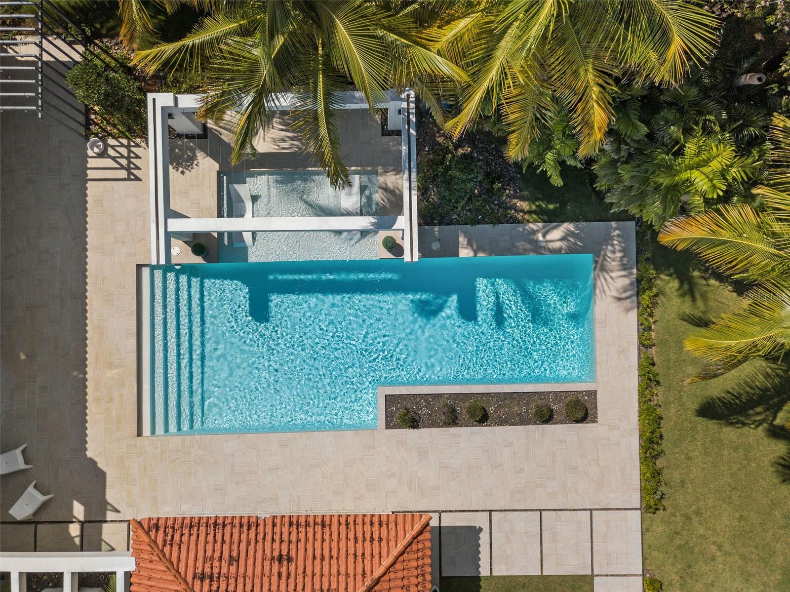 DORADO BEACH EAST - Residential