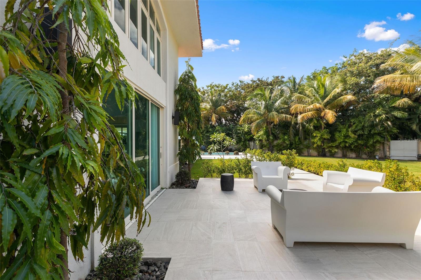 DORADO BEACH EAST - Residential