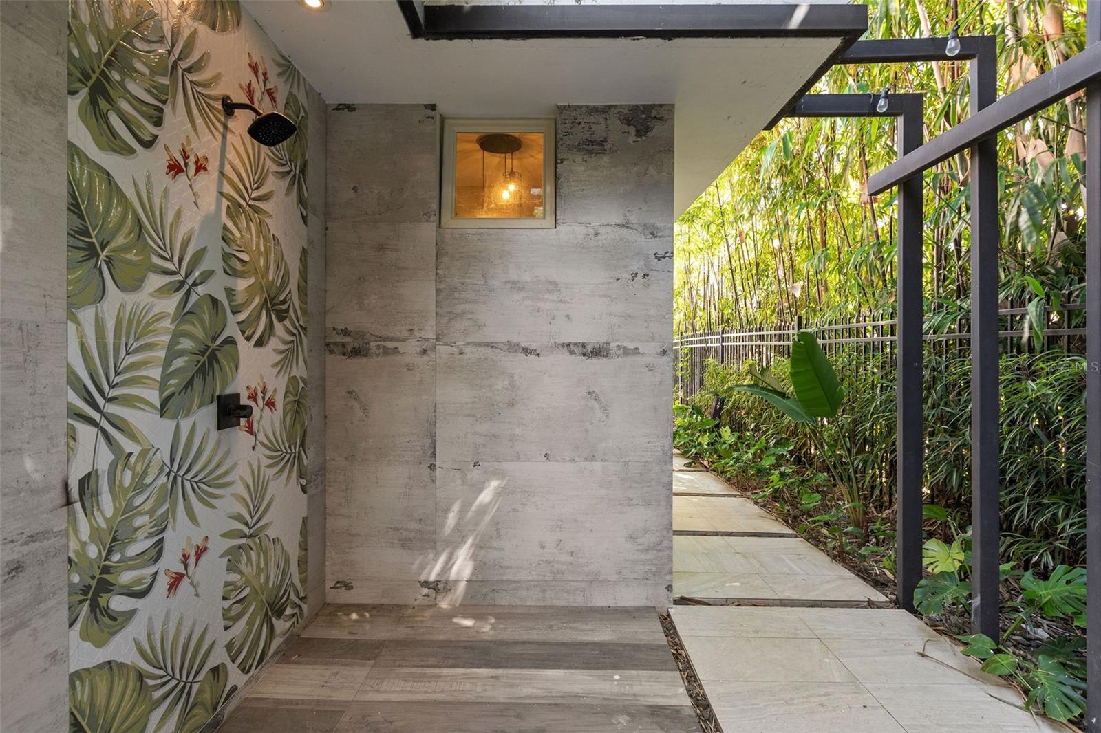 DORADO BEACH EAST - Residential