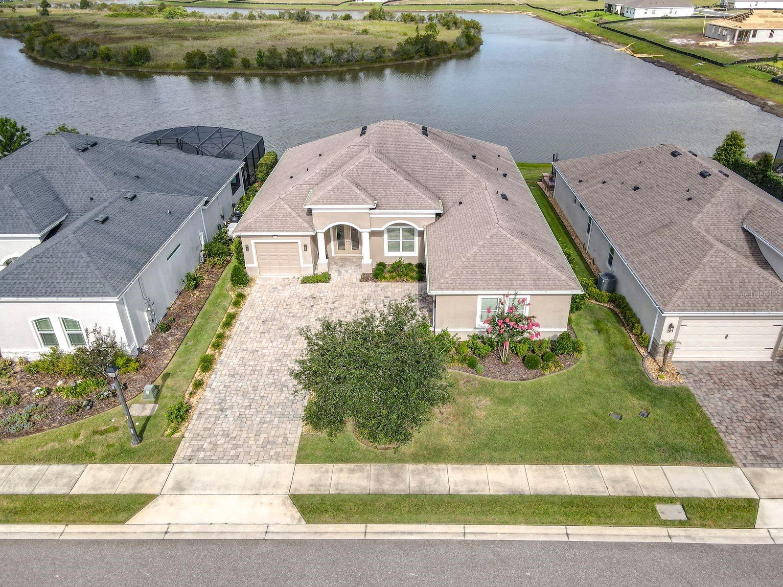 LAKES OF MOUNT DORA - Residential