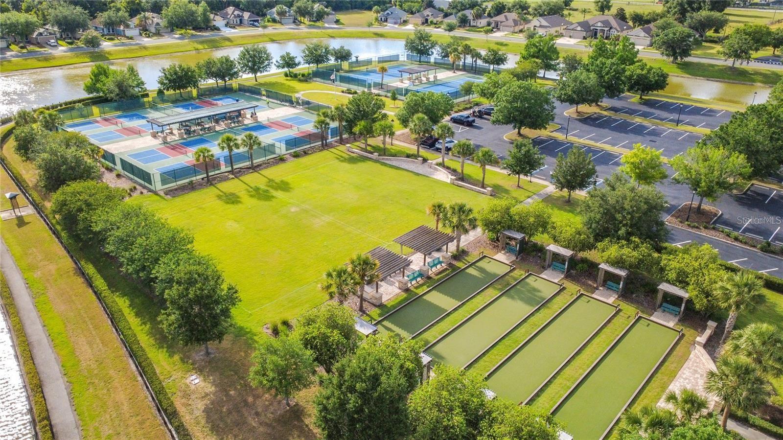 LAKES OF MOUNT DORA - Residential
