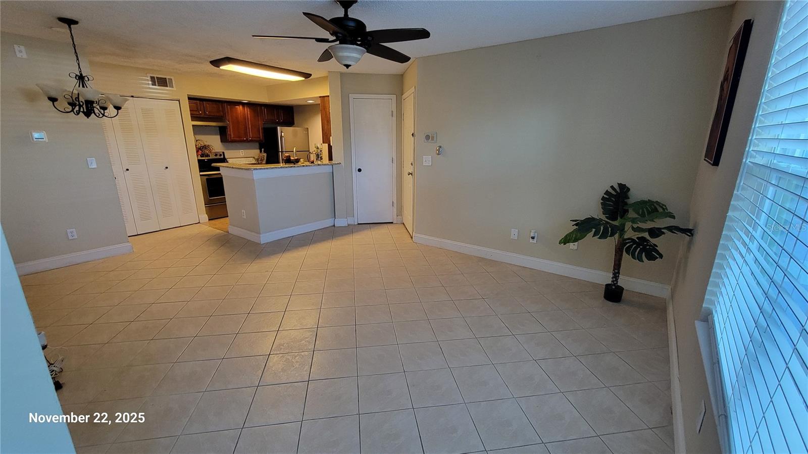 VENETIAN PLACE - Residential Lease